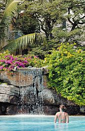 Mauritius Le Canonnier Hotel waterfall