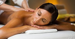 Forfait Spa: Hammam/ Sauna, Massage balinais et Facial (2h10)
