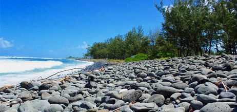 La plage de Riviere des Galets