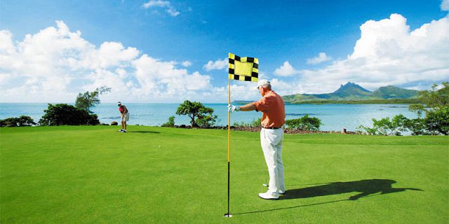 Le touessrok golf in mauritius