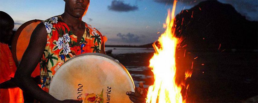 Le ravane instrument traditionne de l'Ile Maurice